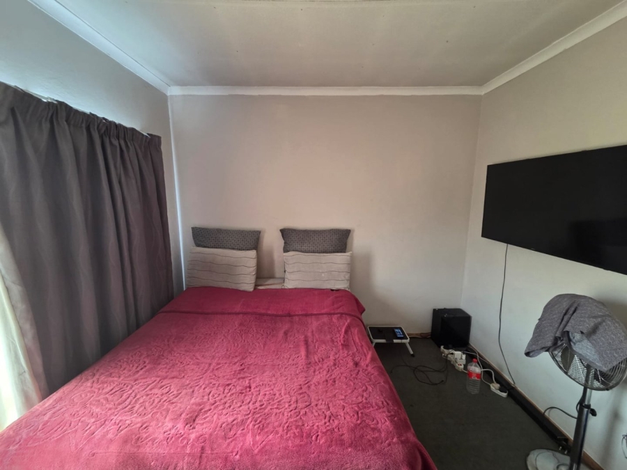 1 Bedroom Property for Sale in Willows Free State